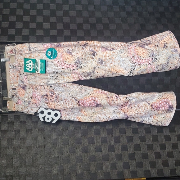 686 Pants - Women's 686 Snow Pants